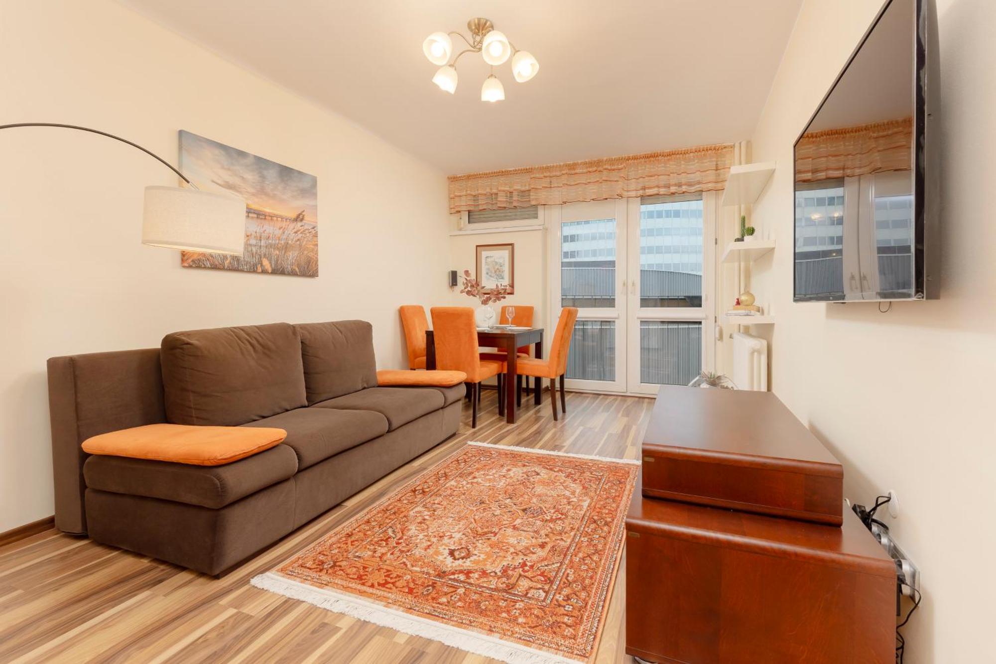 Bright & Cozy Apartments In The City Center By Noclegi Renters Varsó Kültér fotó